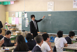 平成小学校での授業風景